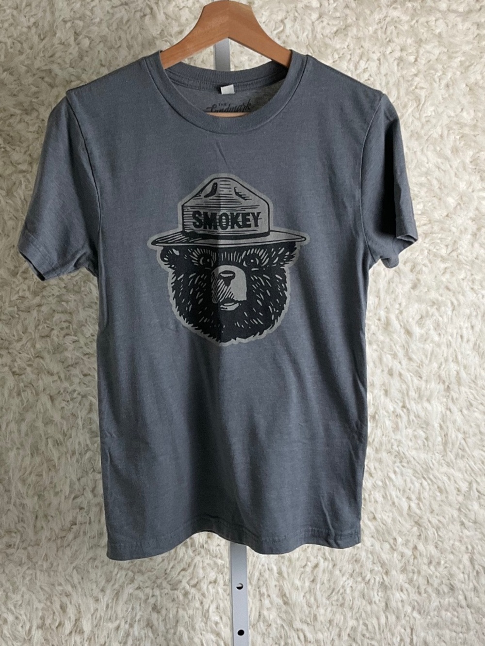 THE LANDMARK PROJECT WOMEN'S SMOKEY THE BEAR T-SHIRT~SIZE X-SMALL!